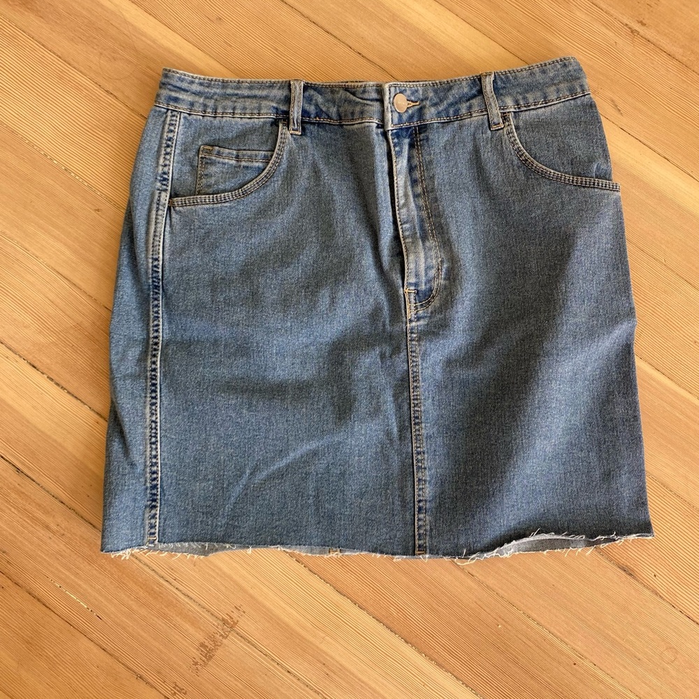 H&M mini denim skirt in blue